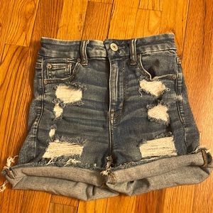 American Eagle Woman’s small ripped jeans shorts